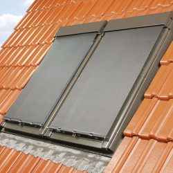 FAKRO AMZ Komfort 089 buitenzonnewering 78x98 RAL7019