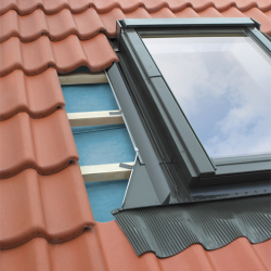 FAKRO gootstuk EHV-P voor pannen 114x118