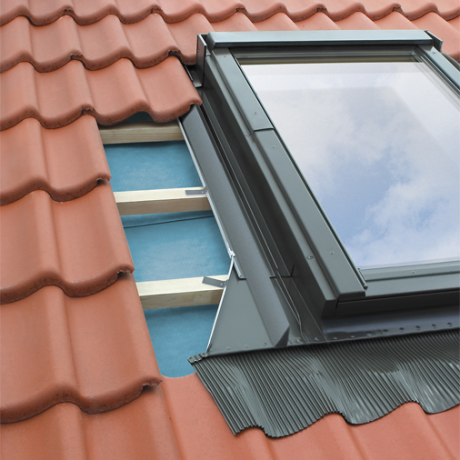 FAKRO gootstuk EHV-P voor pannen 134x140