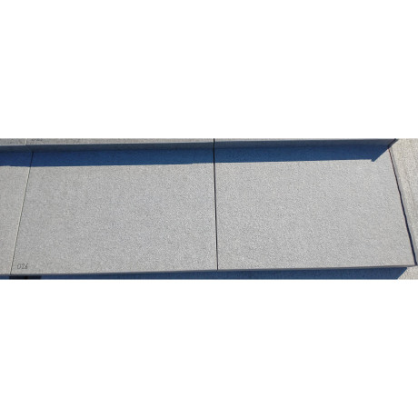 ROCCIA NATURALE 2cm keramische zwembadboord 80x39 ROCCIA NATURALE 2cm keramische zwembadboord 80x39