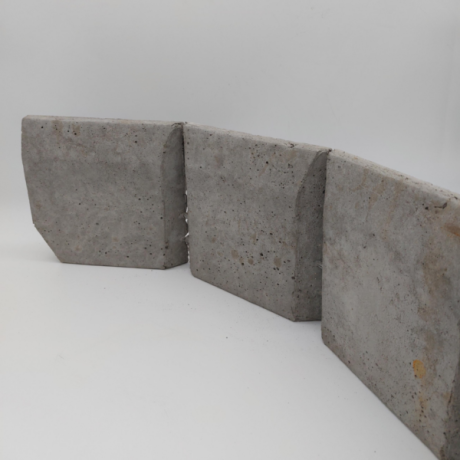 Boordsteen fijne boord buigbaar 100x15x3-1,5cm grijs