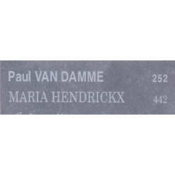 Naam & nummergravure op inoxplaatje 18x18 gebrand (inox black) Naam & nummergravure op inoxplaatje 18x18 gebrand (inox black)