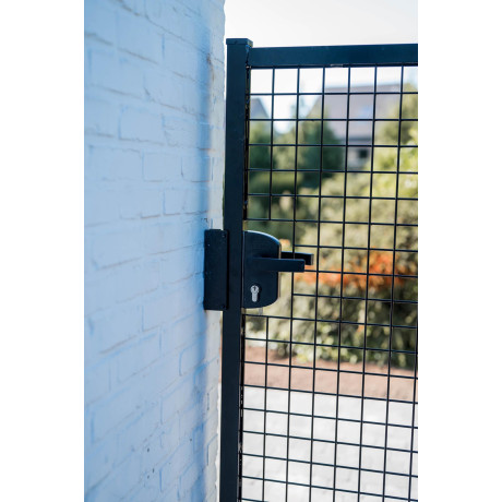 Slotvanger PVC voor muur zwart