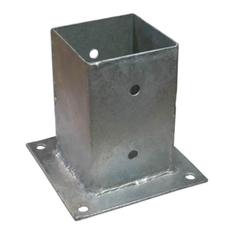 Paalhouder op plaat 9,1x9,1cm Paalhouder op plaat 9,1x9,1cm