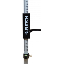 FUTECH Lasermeetlat met snelklem 200cm FUTECH Lasermeetlat met snelklem 200cm