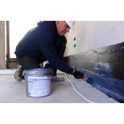 Blowerproof Liquid Brush 5 KG blauw/zwart Blowerproof Liquid Brush 5 KG blauw/zwart